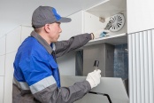 За 1 полугодие 2025 года специалисты «Газпром газораспределение Сыктывкар» провели техническое обслуживание  более чем в 61 тысяче квартир